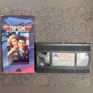 Vintage 1986 VHS Top Gun Tom Cruise
